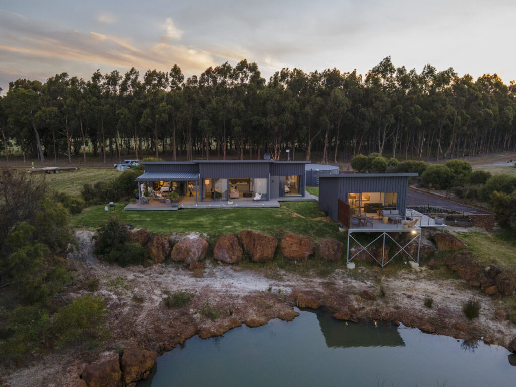 Zambezi Lodge & WABi Cabin